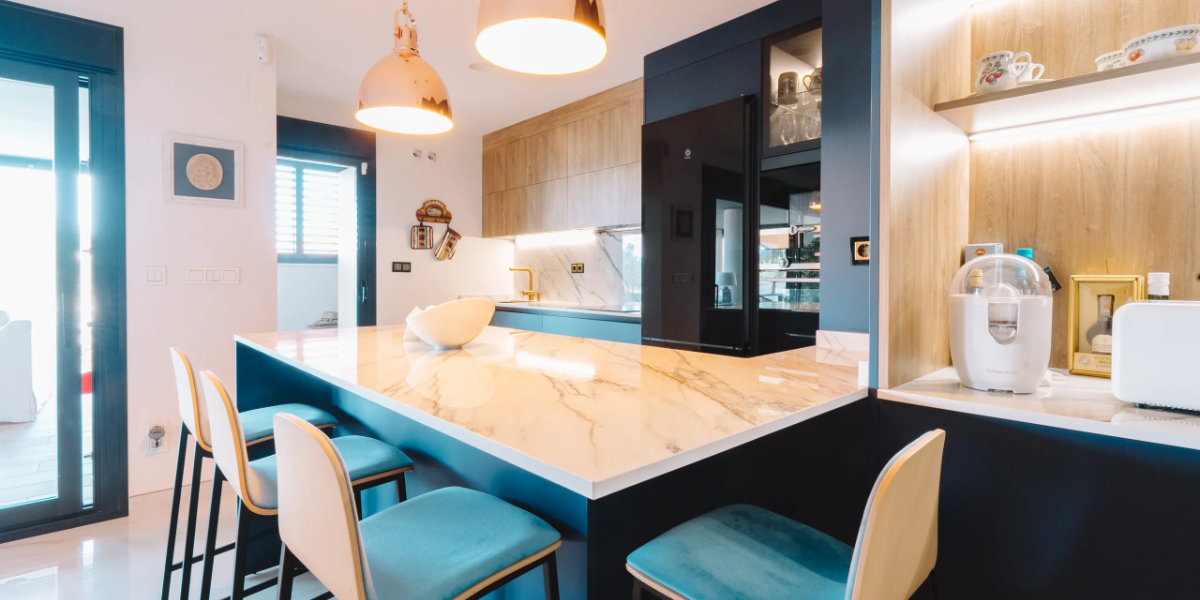 interiorismo de cocina en azul Cocina moderna, interiorismo en tonos azules