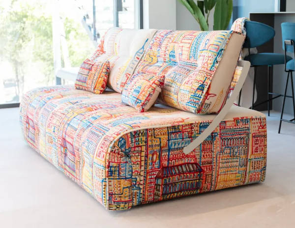 Sofa modelo Indy de Fama Sofa pet friendly de Fama